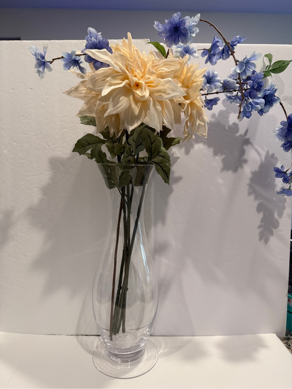 18” Designer Glass Vase w Floral 💐Arrangement Luxury Home Staging Decor